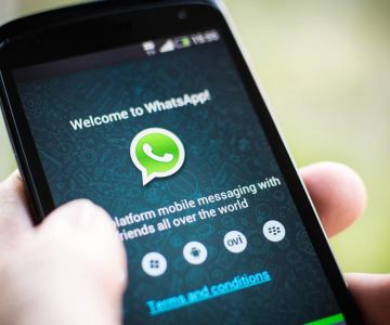 whatsapp security flaw